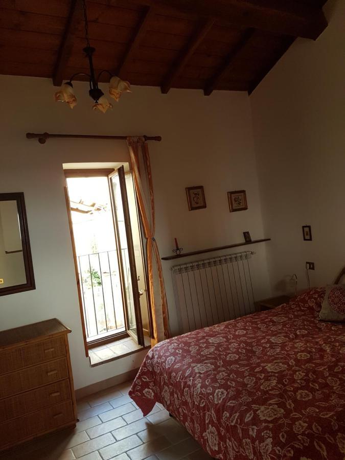 Villa Casa Ernesto-AMICA DEI CICLISTI Acquasparta Exterior foto